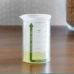 New Pampered Chef Mini Measure-All Cup